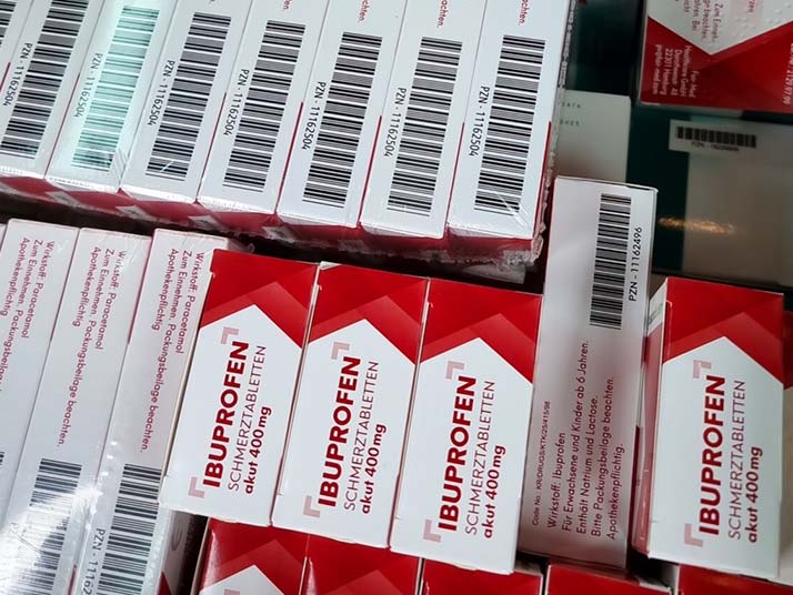Dokumentation und Kontrolle der Hilfsgüter für den Ukraine-Hilfstransport